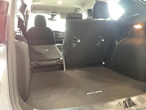 Certified 2024 Nissan Kicks SR FWD image 20