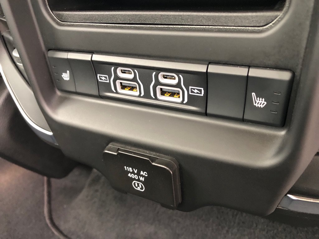 Used 2026 RAM 1500 Laramie AWD/4WD image 27