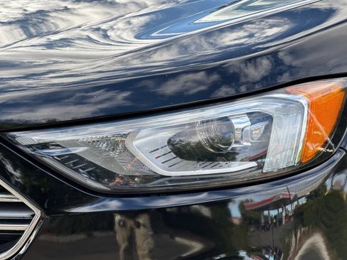 Used 2022 Ford Edge Titanium AWD/4WD image 54