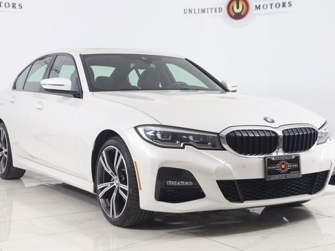 Used 2022 BMW 330i xDrive Sedan w/ M Sport Package image 20