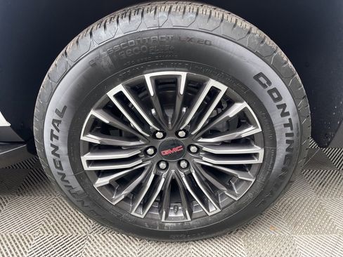 New 2026 GMC Yukon XL Elevation w/ Elevation Premium Package image 4