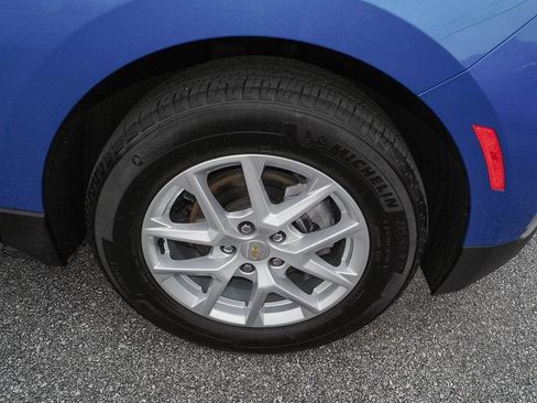 Certified 2024 Chevrolet Equinox LT FWD image 29
