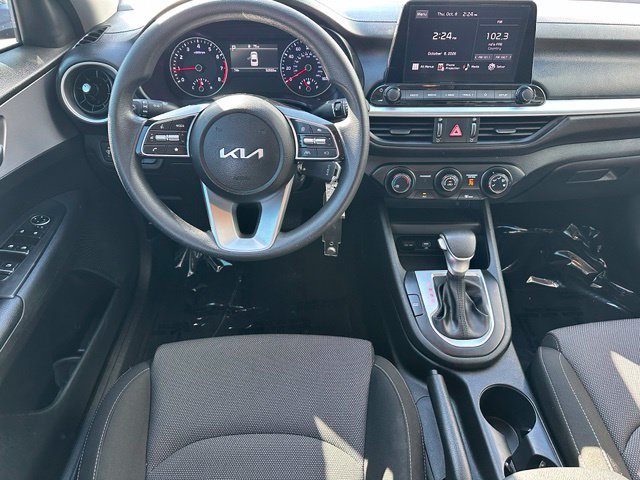 Used 2023 Kia Forte LXS w/ LXS Technology Package FWD image 14