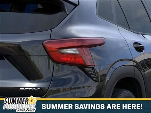 New 2026 Chevrolet Trax ACTIV w/ Sunroof Package FWD image 11