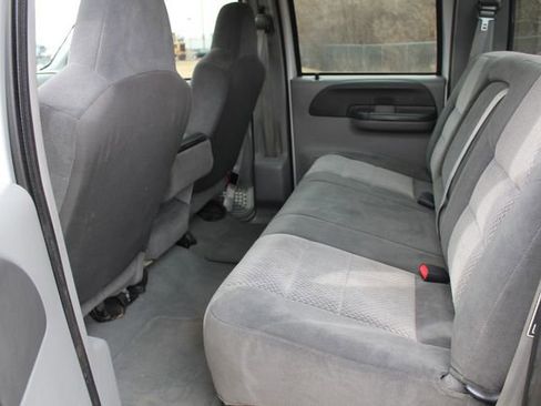 Used 2003 Ford F250 XLT image 21