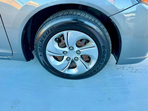 Used 2013 Honda Civic LX image 29