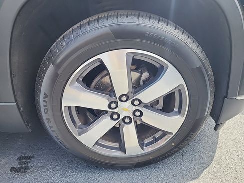 Used 2018 Chevrolet Traverse LT AWD/4WD image 12