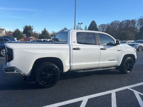 Used 2020 Toyota Tundra SR5 image 7