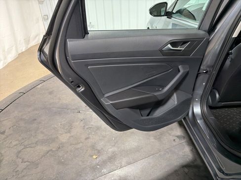 Used 2023 Volkswagen Jetta SEL image 17