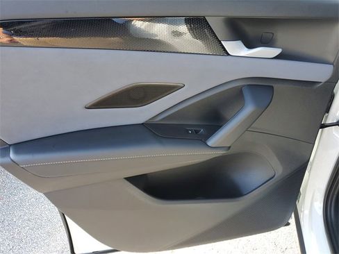 New 2026 Volkswagen Tiguan SE R-Line image 13