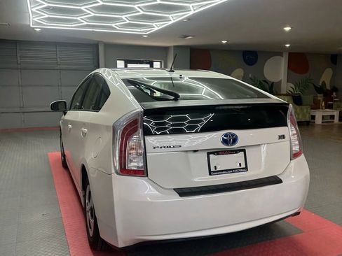 Used 2013 Toyota Prius Three w/ Solar Roof Pkg image 4