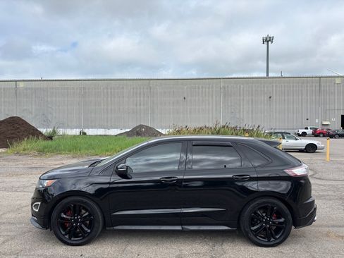 Used 2016 Ford Edge Sport AWD/4WD image 2