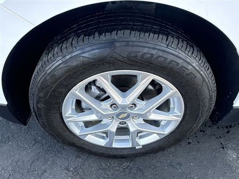 Certified 2022 Chevrolet Equinox LT image 31