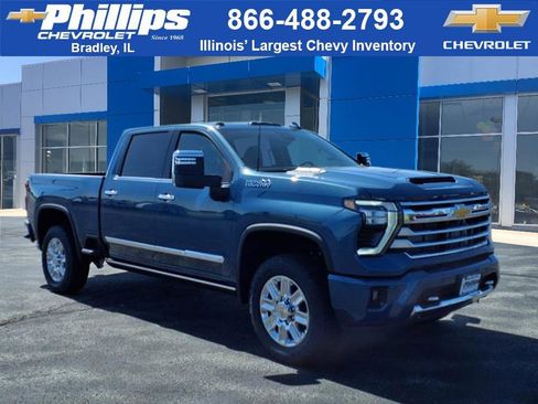 New 2025 Chevrolet Silverado 2500 High Country w/ Technology Package AWD/4WD image 1