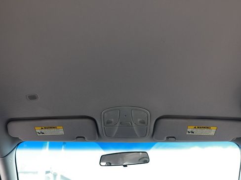 Used 2011 Hyundai Sonata GLS FWD image 23