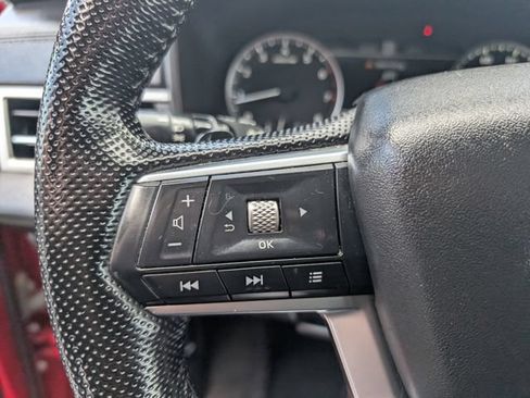 Used 2022 Mitsubishi Outlander SEL AWD/4WD image 17