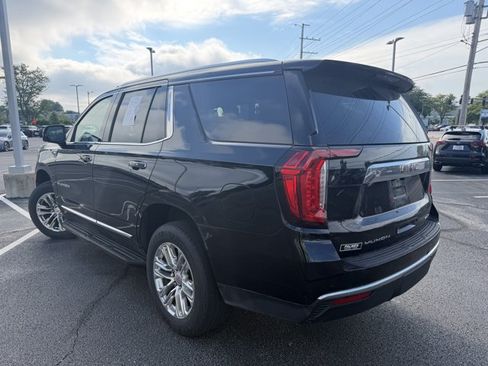 Used 2021 GMC Yukon SLT w/ SLT Luxury Plus Package AWD/4WD image 4