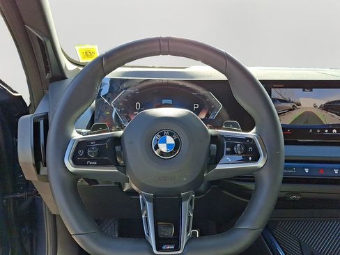 Certified 2025 BMW X3 xDrive30i w/ M Sport Package image 17