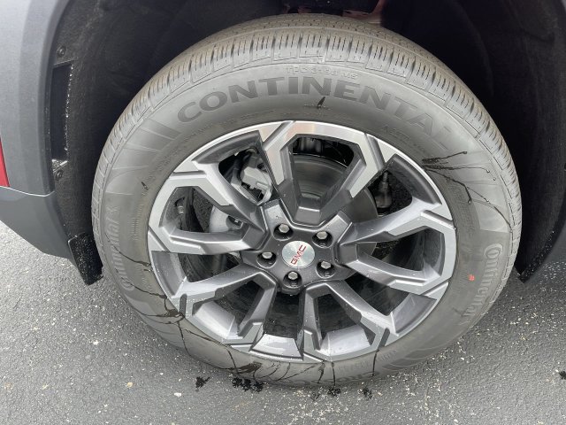 New 2027 GMC Terrain Elevation FWD image 10