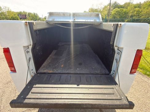 Used 2017 Chevrolet Silverado 2500 LT RWD image 9