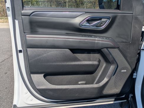 Used 2024 Chevrolet Tahoe RST w/ Luxury Package image 20