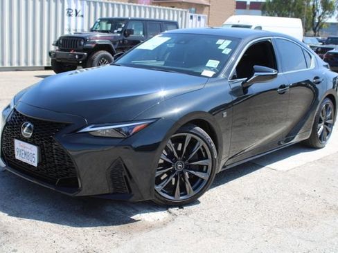 Used 2025 Lexus IS 300 F Sport RWD image 10