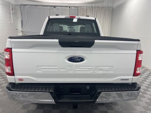 Used 2023 Ford F150 XL w/ Trailer Tow Package image 7