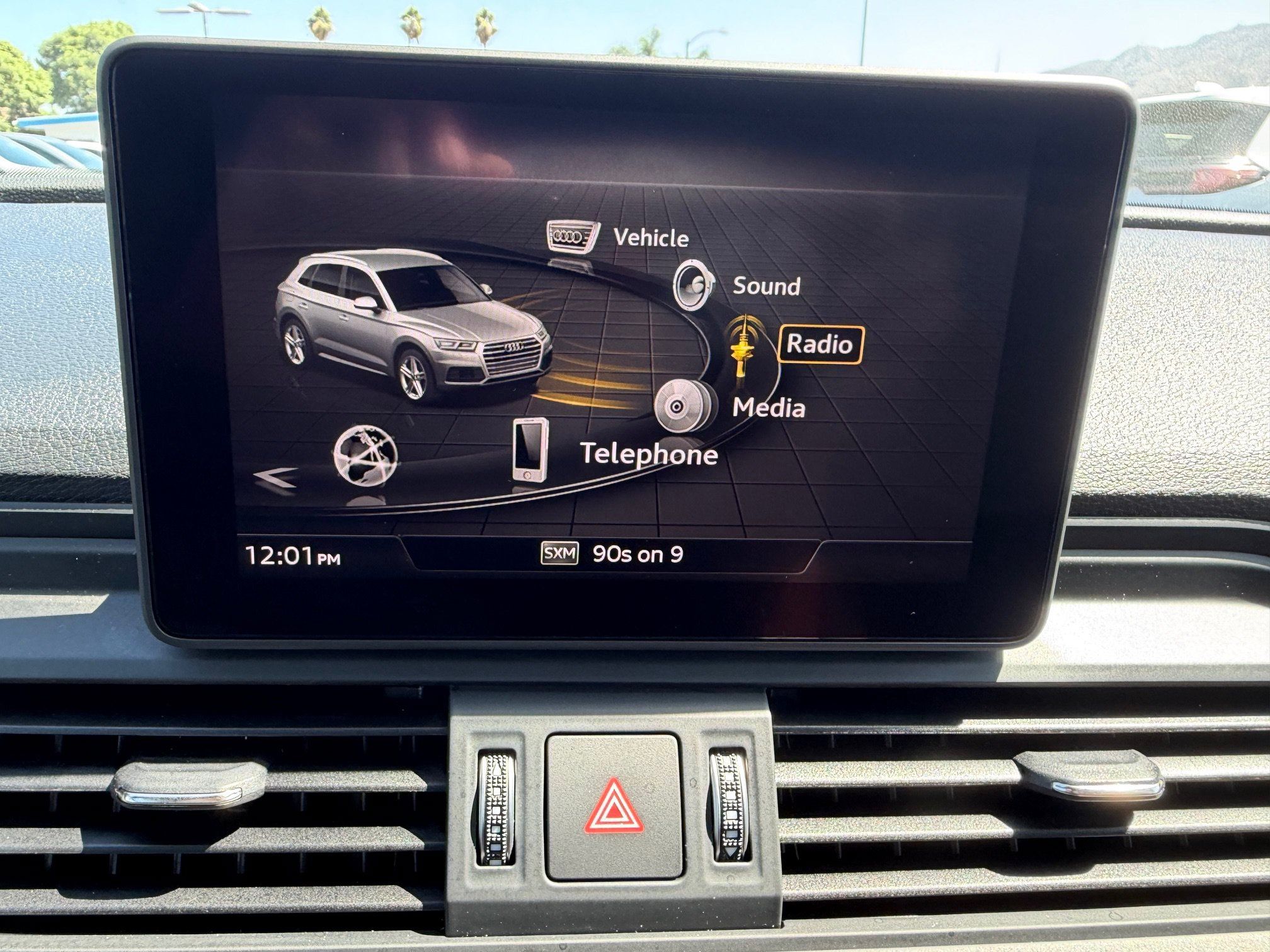 Used 2019 Audi Q5 2.0T Premium w/ Convenience Package AWD/4WD image 30