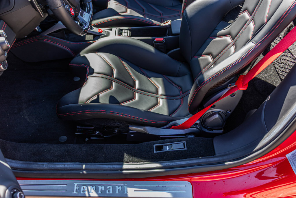 Certified 2019 Ferrari 488 Spider RWD image 43