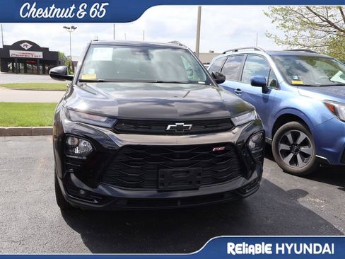 Used 2023 Chevrolet TrailBlazer RS w/ Convenience Package image 5