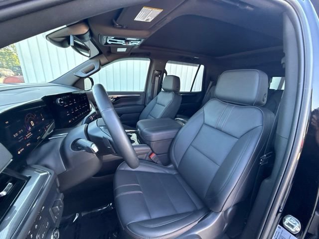 Used 2026 Chevrolet Tahoe RST w/ RST Capability Package AWD/4WD image 25