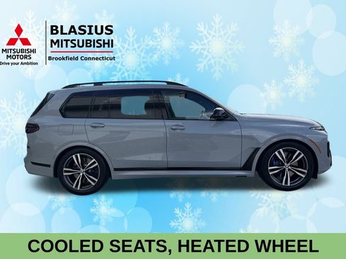Used 2025 BMW X7 M60i w/ Climate Comfort Package image 5