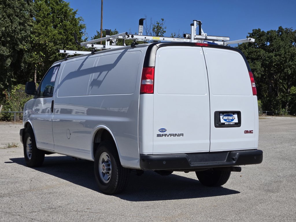Used 2023 GMC Savana 3500 w/ Driver Convenience Package RWD image 5