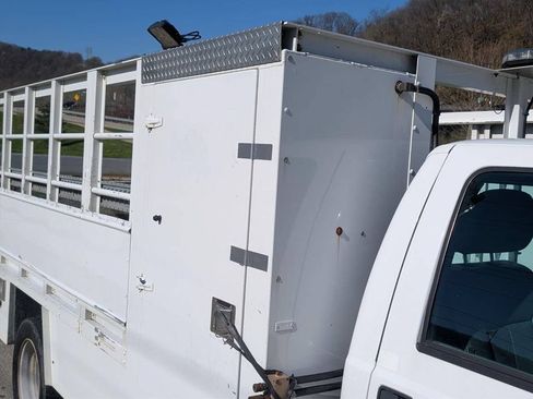 Used 2015 Ford F450 XL w/ XL Value Package RWD image 21