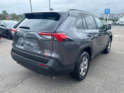 Used 2025 Toyota RAV4 XLE w/ Convenience Package AWD/4WD image 9