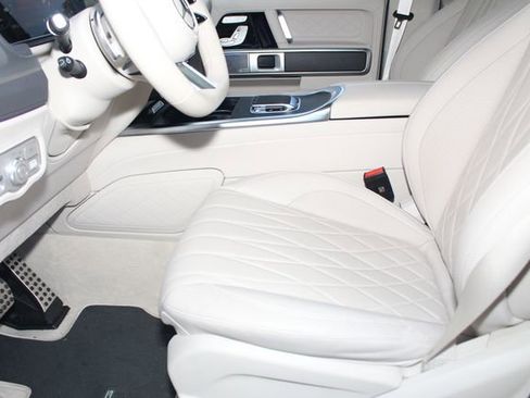 Used 2025 Mercedes-Benz G 550 G 550 image 21