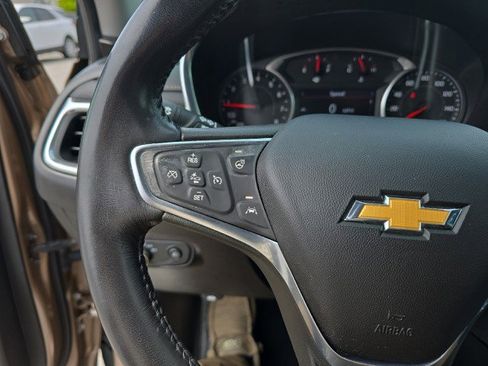 Used 2019 Chevrolet Equinox Premier FWD image 15