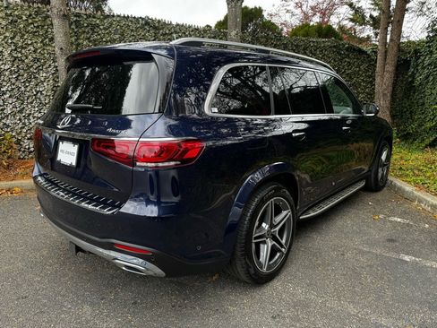 Used 2022 Mercedes-Benz GLS 450 4MATIC image 7