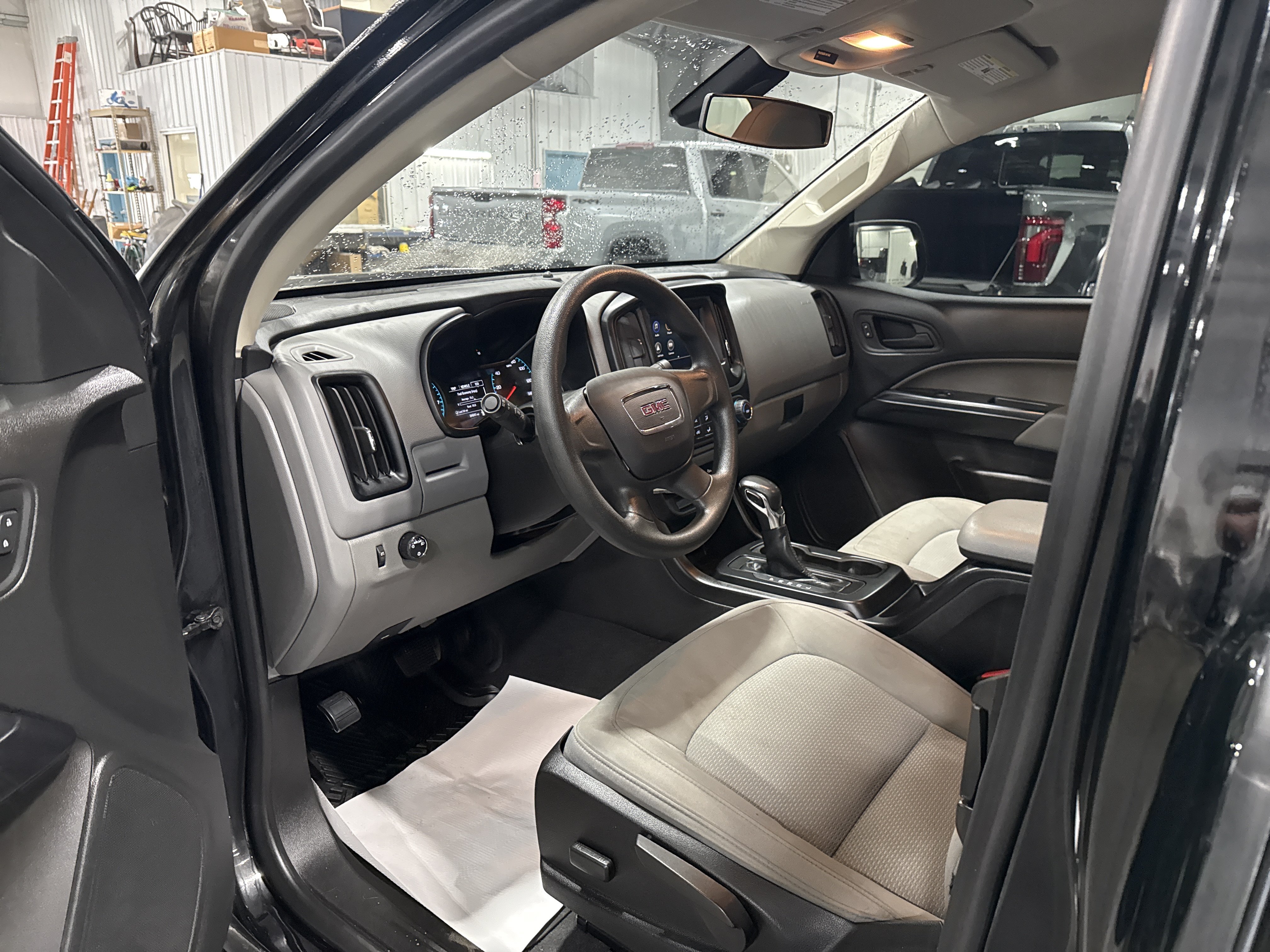 Used 2022 GMC Canyon Elevation Standard w/ Trailering Package RWD image 7