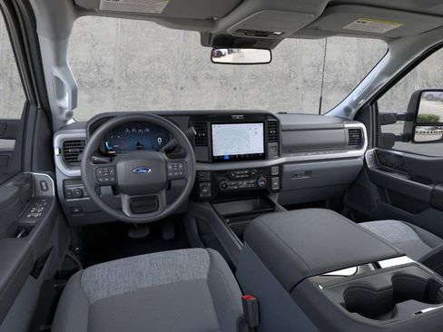 New 2026 Ford F250 XLT w/ XLT Premium Package image 9