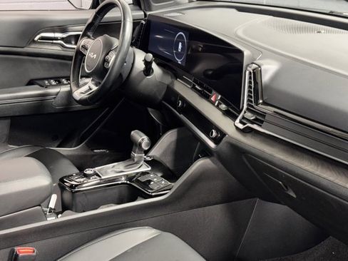 Used 2023 Kia Sportage X-Pro image 10