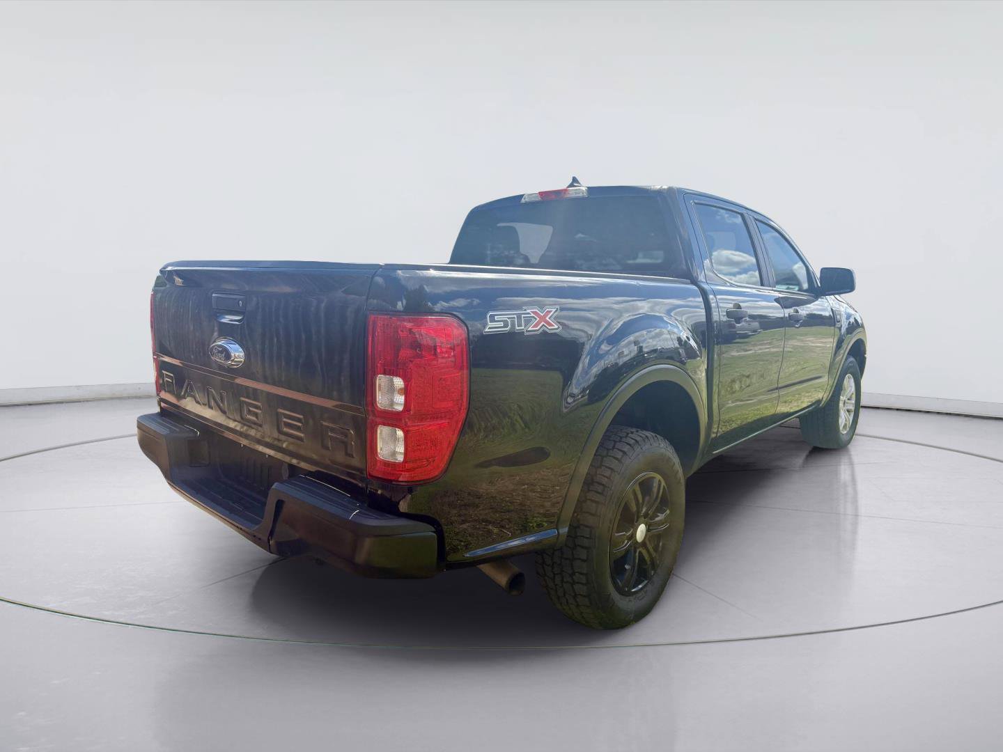 Used 2020 Ford Ranger XL w/ Equipment Group 101A Mid RWD image 3