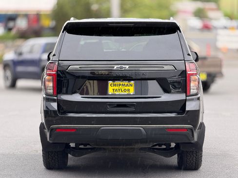 Used 2022 Chevrolet Suburban Z71 w/ Luxury Package AWD/4WD image 19