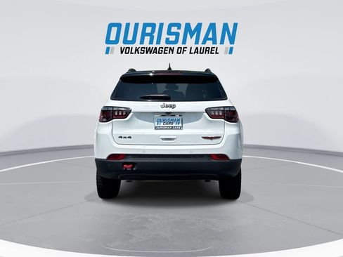 Used 2025 Jeep Compass Trailhawk AWD/4WD image 7