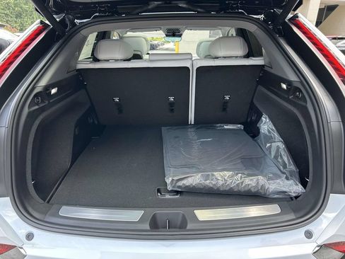 New 2026 Cadillac Optiq V w/ LPO, ONYX Package AWD/4WD image 10