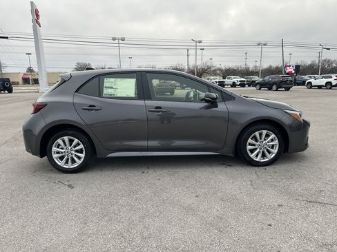 New 2026 Toyota Corolla SE image 4