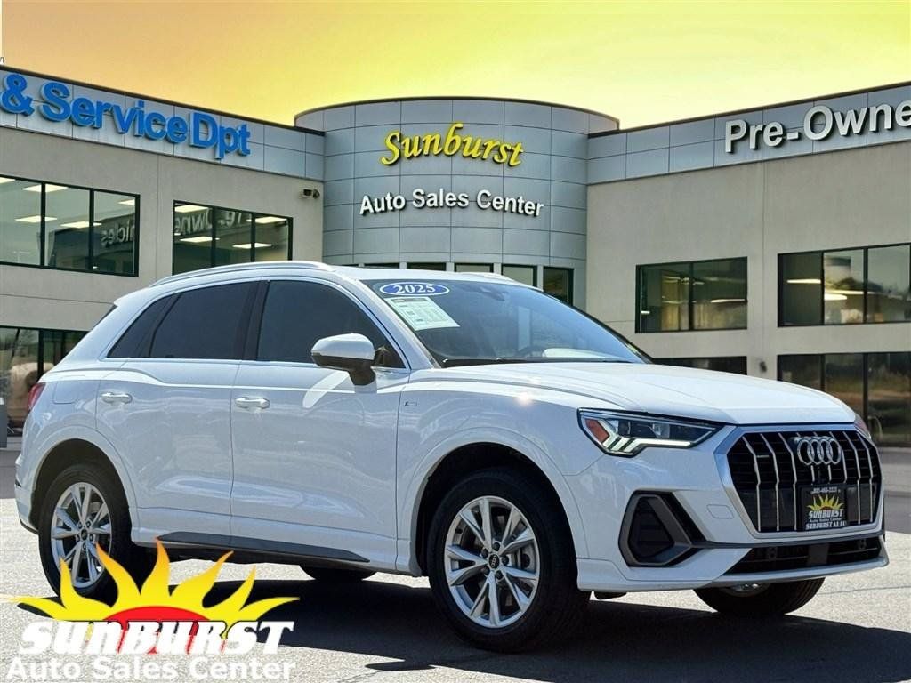 Used 2025 Audi Q3 2.0T Premium AWD/4WD image 1