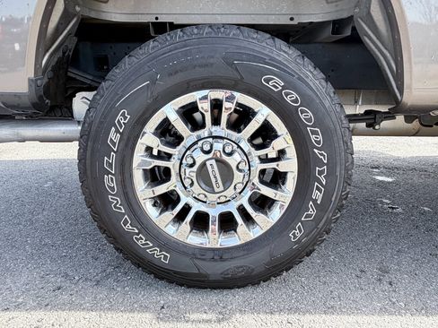 Used 2021 Ford F250 XLT w/ XLT Premium Package image 35