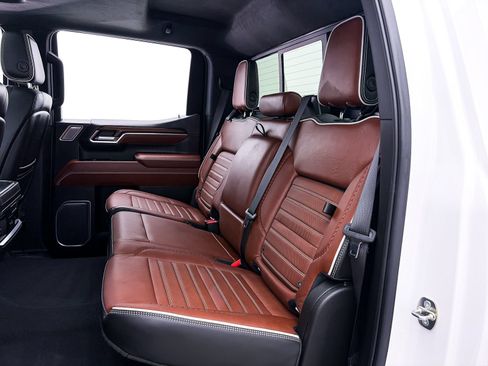 Used 2023 GMC Sierra 1500 Denali Ultimate AWD/4WD image 41