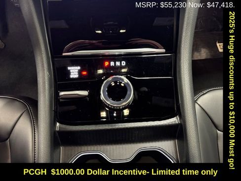 New 2025 Jeep Grand Cherokee Limited image 17